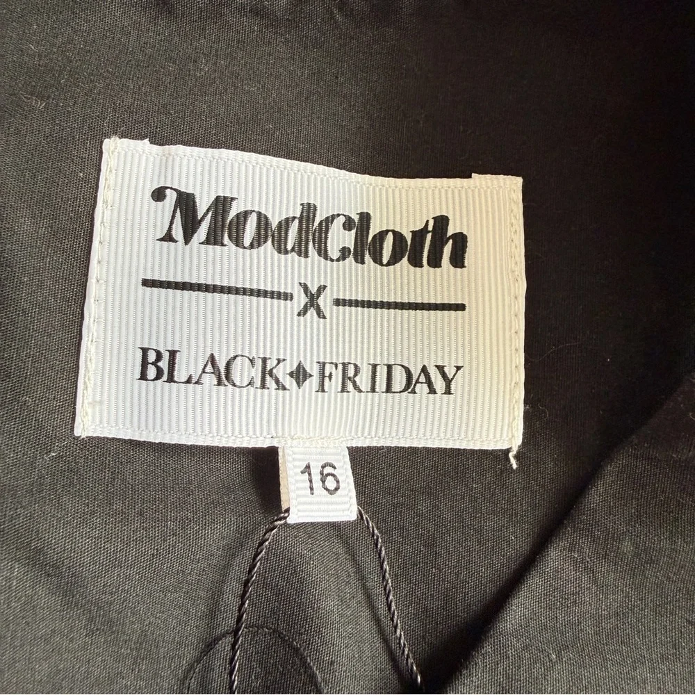 ModCloth x Black Friday Groovin' Graveyard A-Line Dress 16 - Picture 2 of 9